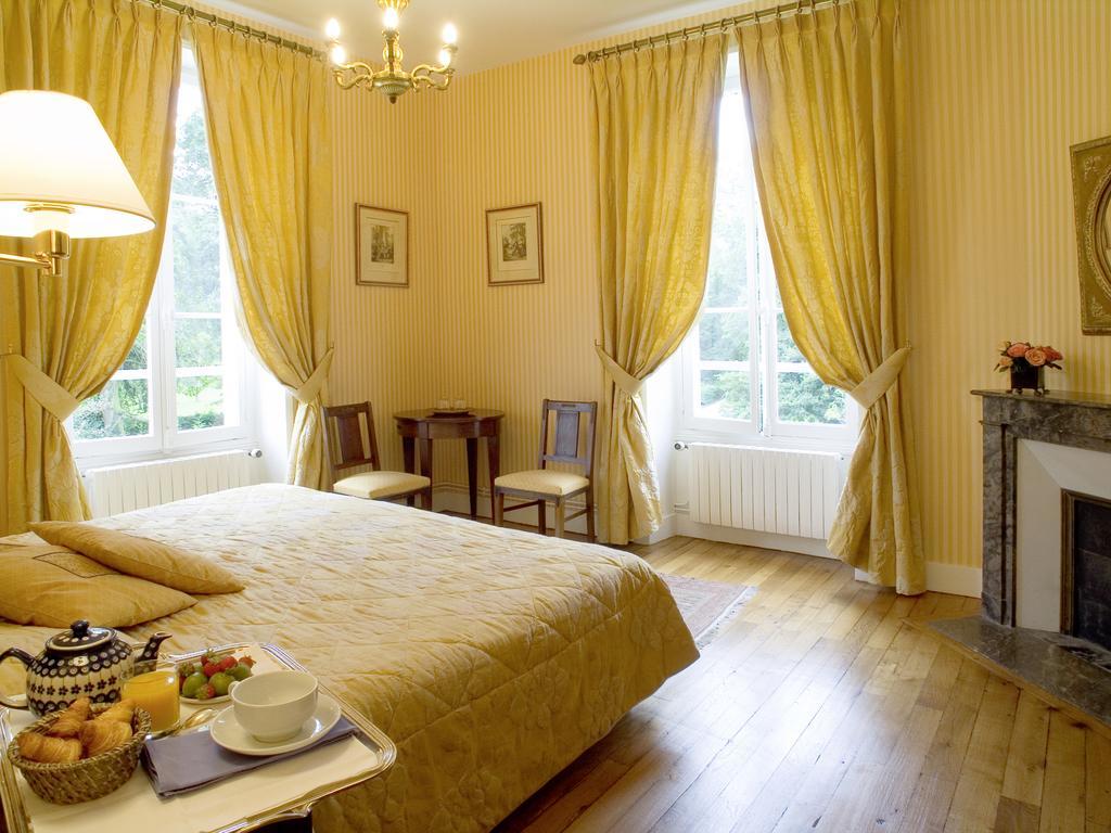 Chateau Du Breuil Cheverny Kamer foto