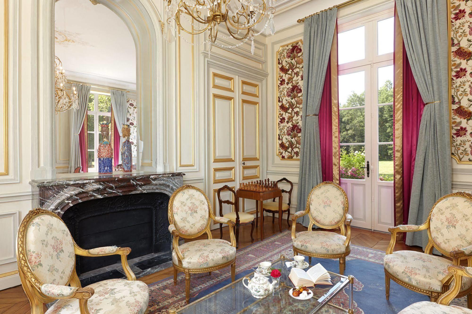 Chateau Du Breuil Cheverny Buitenkant foto